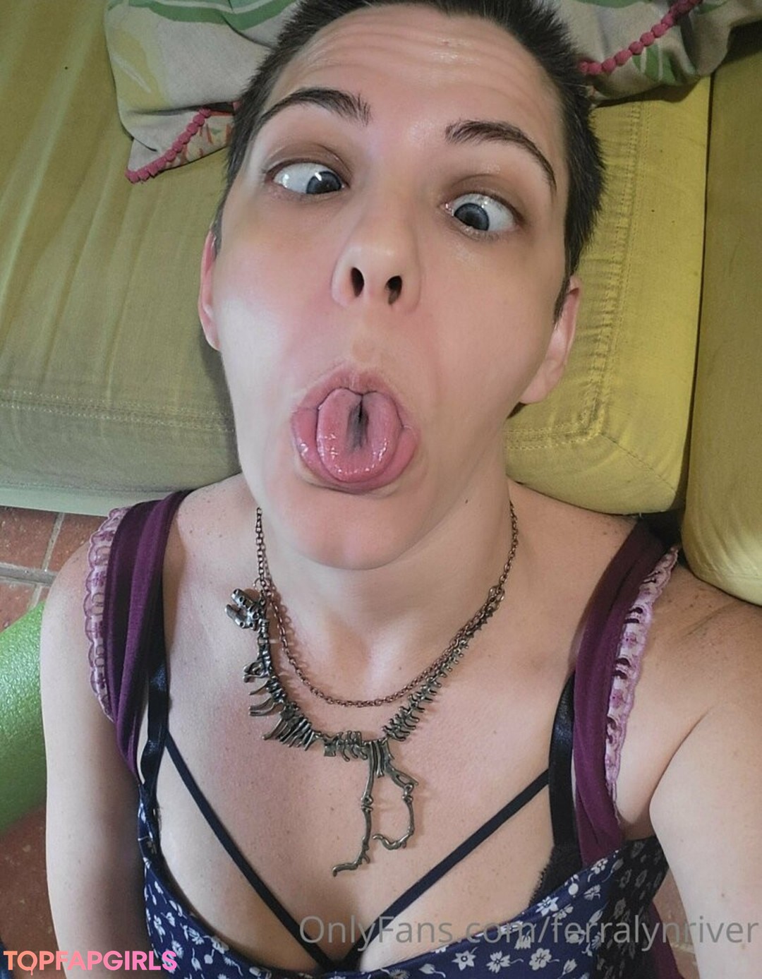 Foto desnuda filtrada de OnlyFans de Ferralynriver #284 Foto desnuda filtrada de OnlyFans de Ferralynriver #284