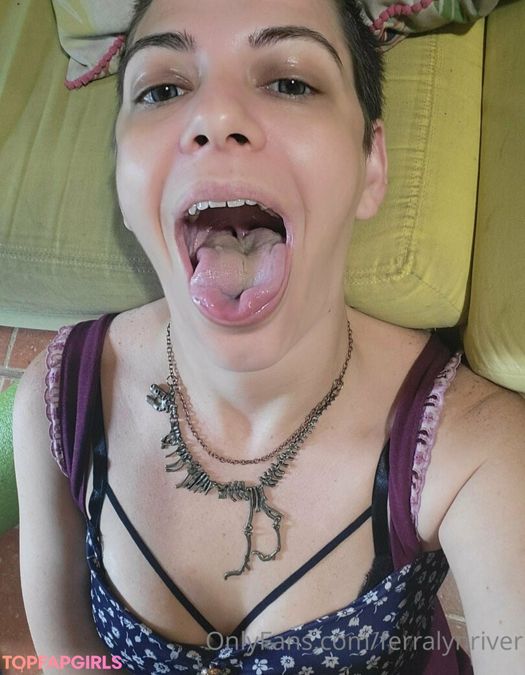 Foto desnuda filtrada de OnlyFans de Ferralynriver #285 Foto desnuda filtrada de OnlyFans de Ferralynriver #285