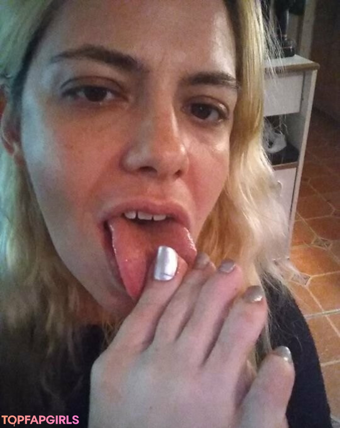 Foto desnuda filtrada de OnlyFans de Ferralynriver #84 Foto desnuda filtrada de OnlyFans de Ferralynriver #84