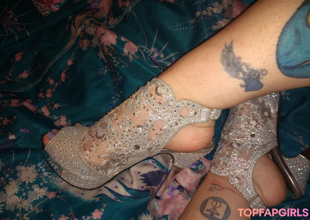 Foto desnuda filtrada de OnlyFans de Ferralynriver #93 Foto desnuda filtrada de OnlyFans de Ferralynriver #93