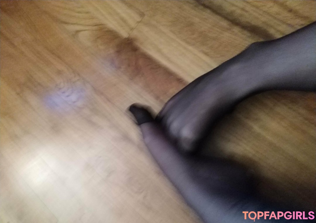 Foto desnuda filtrada de OnlyFans de Ferralynriver #99 Foto desnuda filtrada de OnlyFans de Ferralynriver #99