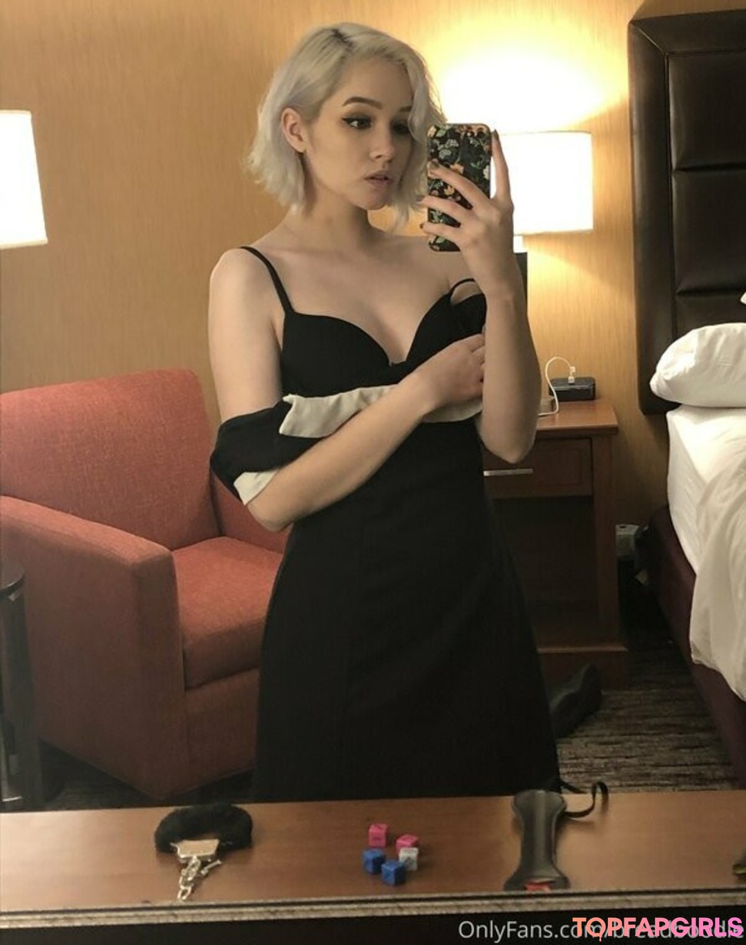 Foto desnuda filtrada de OnlyFans de Breadboodle #13 Foto desnuda filtrada de OnlyFans de Breadboodle #13