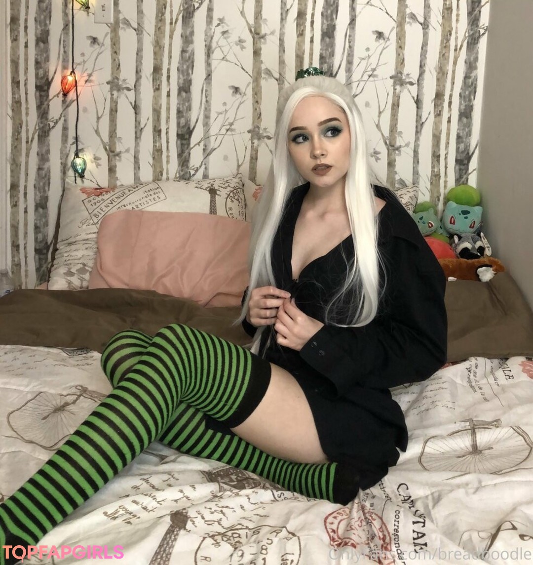 Foto desnuda filtrada de OnlyFans de Breadboodle #282 Foto desnuda filtrada de OnlyFans de Breadboodle #282