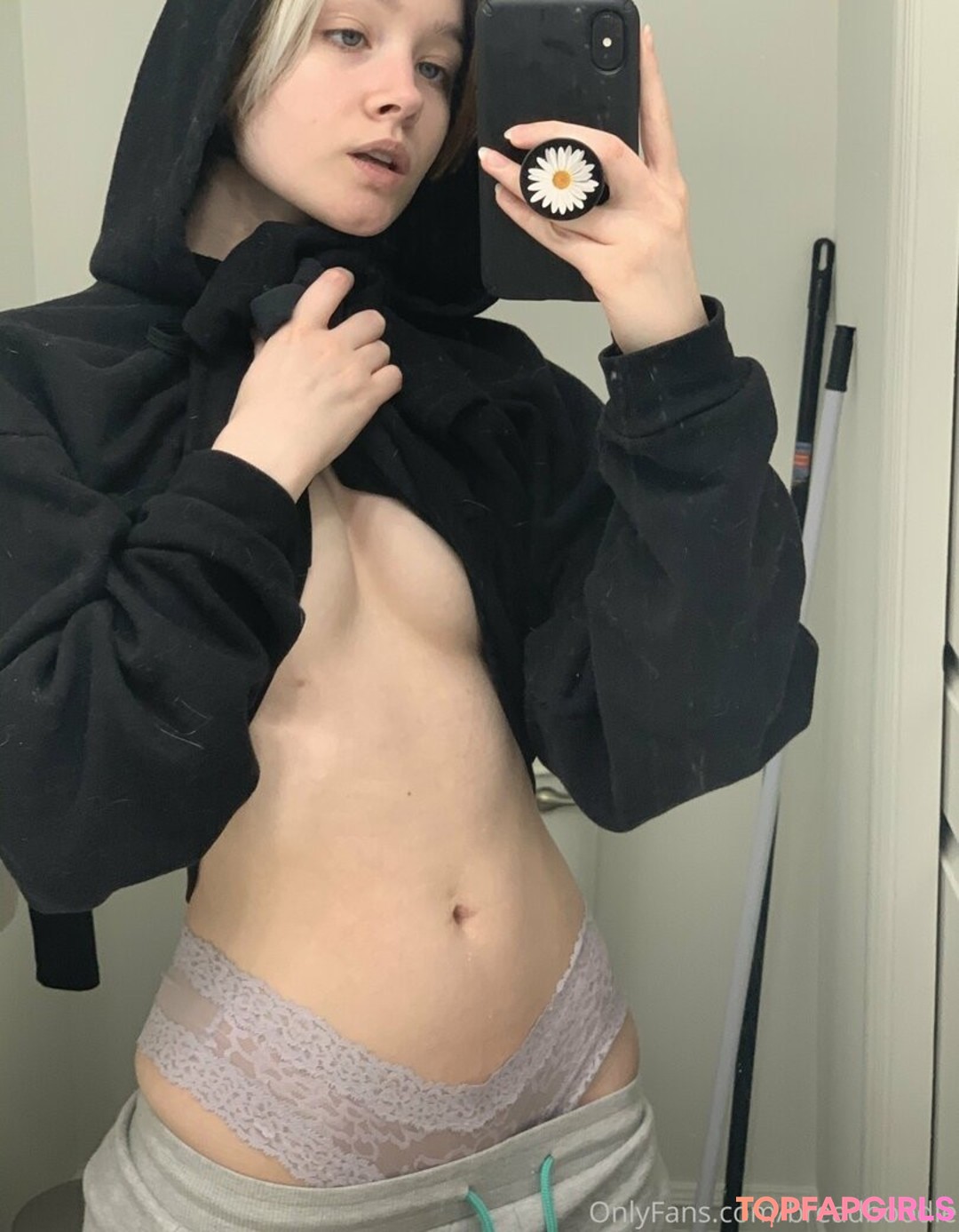 Foto desnuda filtrada de OnlyFans de Breadboodle #45 Foto desnuda filtrada de OnlyFans de Breadboodle #45