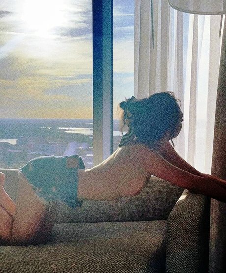 Foto desnuda filtrada de OnlyFans de Kelseyjonasova