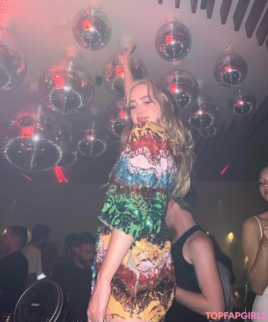 Foto desnuda filtrada de OnlyFans de Kathryn Newton #1 Foto desnuda filtrada de OnlyFans de Kathryn Newton #1