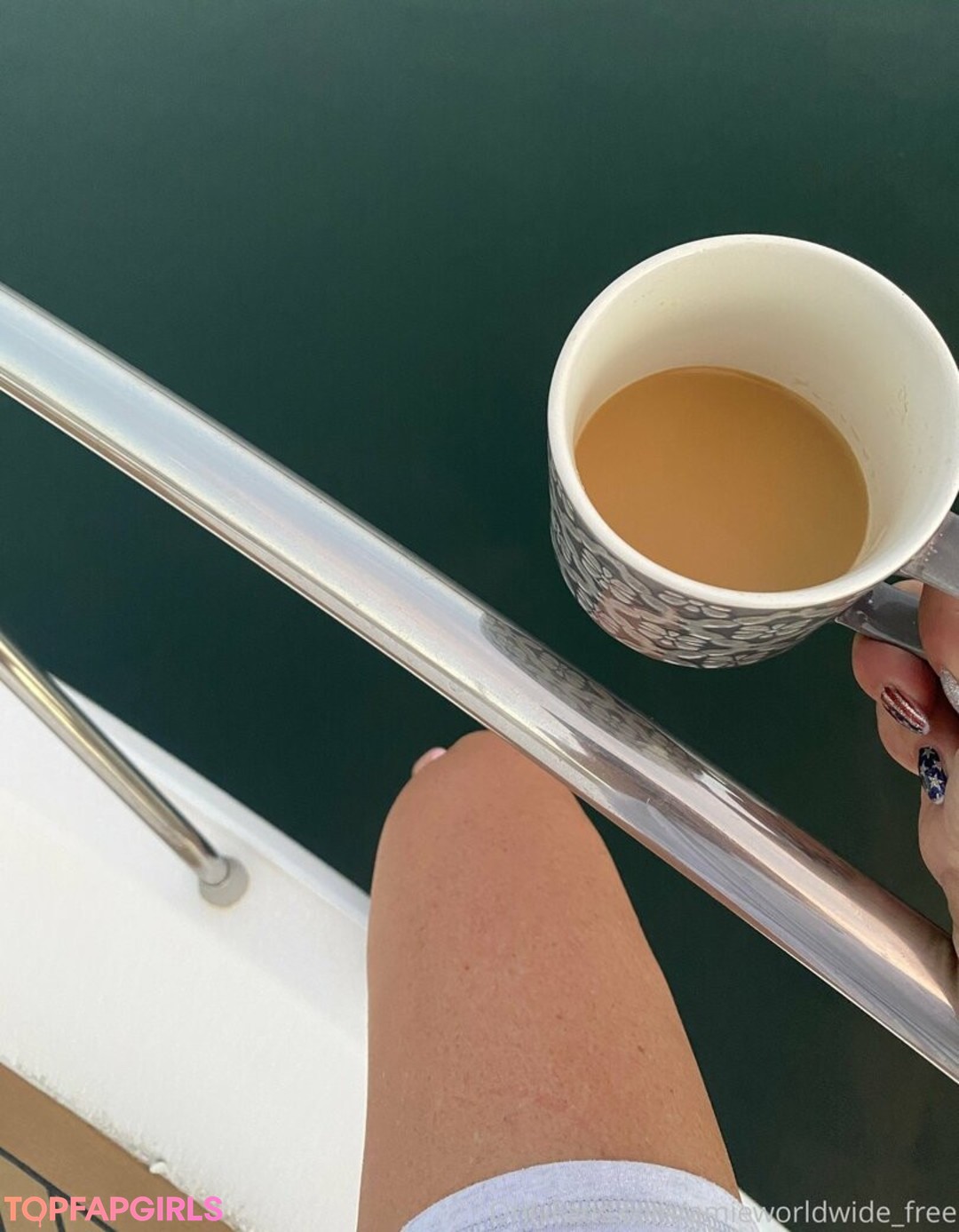 Foto desnuda filtrada de OnlyFans de Amieworldwidefree #206 Foto desnuda filtrada de OnlyFans de Amieworldwidefree #206