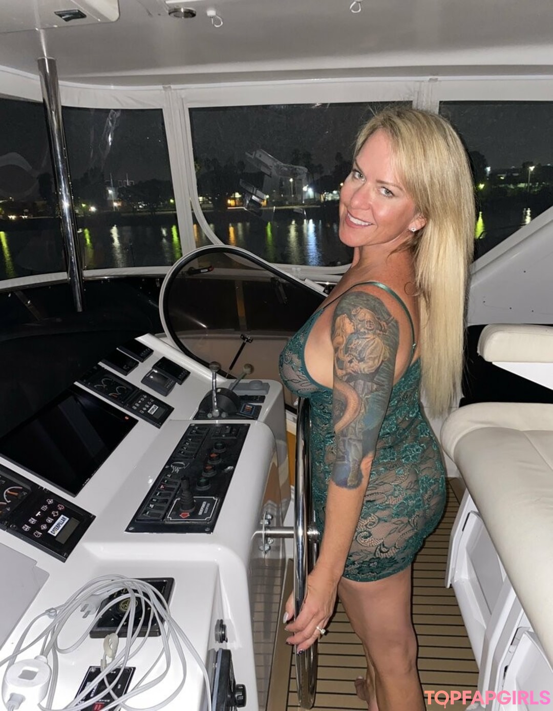 Foto desnuda filtrada de OnlyFans de Amieworldwidefree #207 Foto desnuda filtrada de OnlyFans de Amieworldwidefree #207