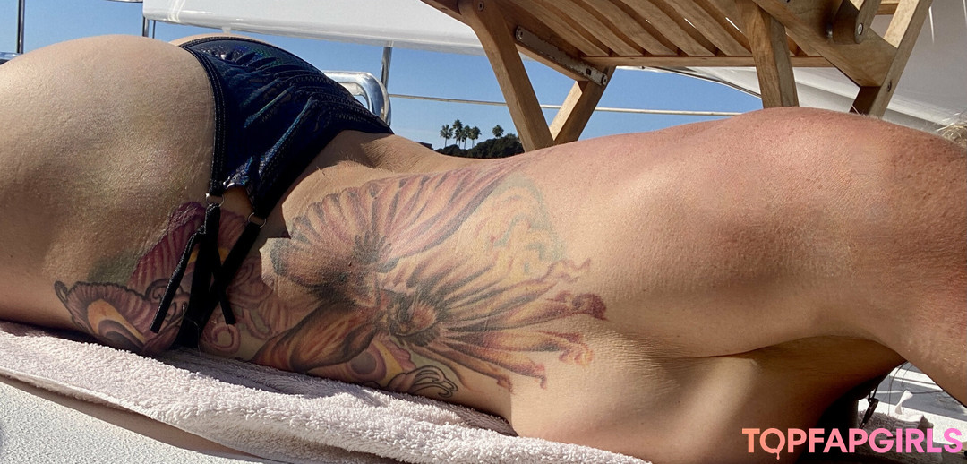 Foto desnuda filtrada de OnlyFans de Amieworldwidefree #267 Foto desnuda filtrada de OnlyFans de Amieworldwidefree #267