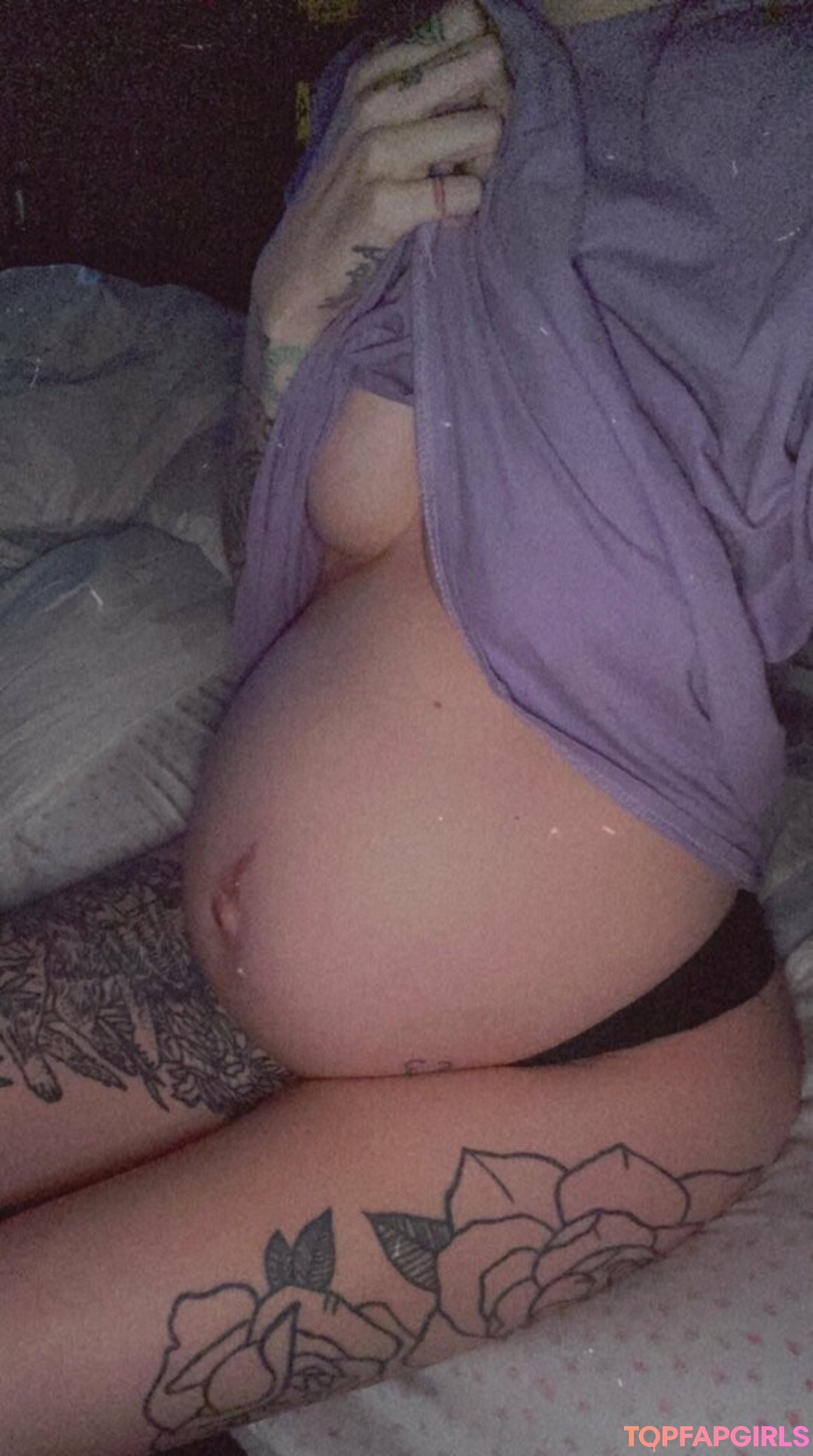 Foto desnuda filtrada de OnlyFans de Lilhoneybeez #240 Foto desnuda filtrada de OnlyFans de Lilhoneybeez #240