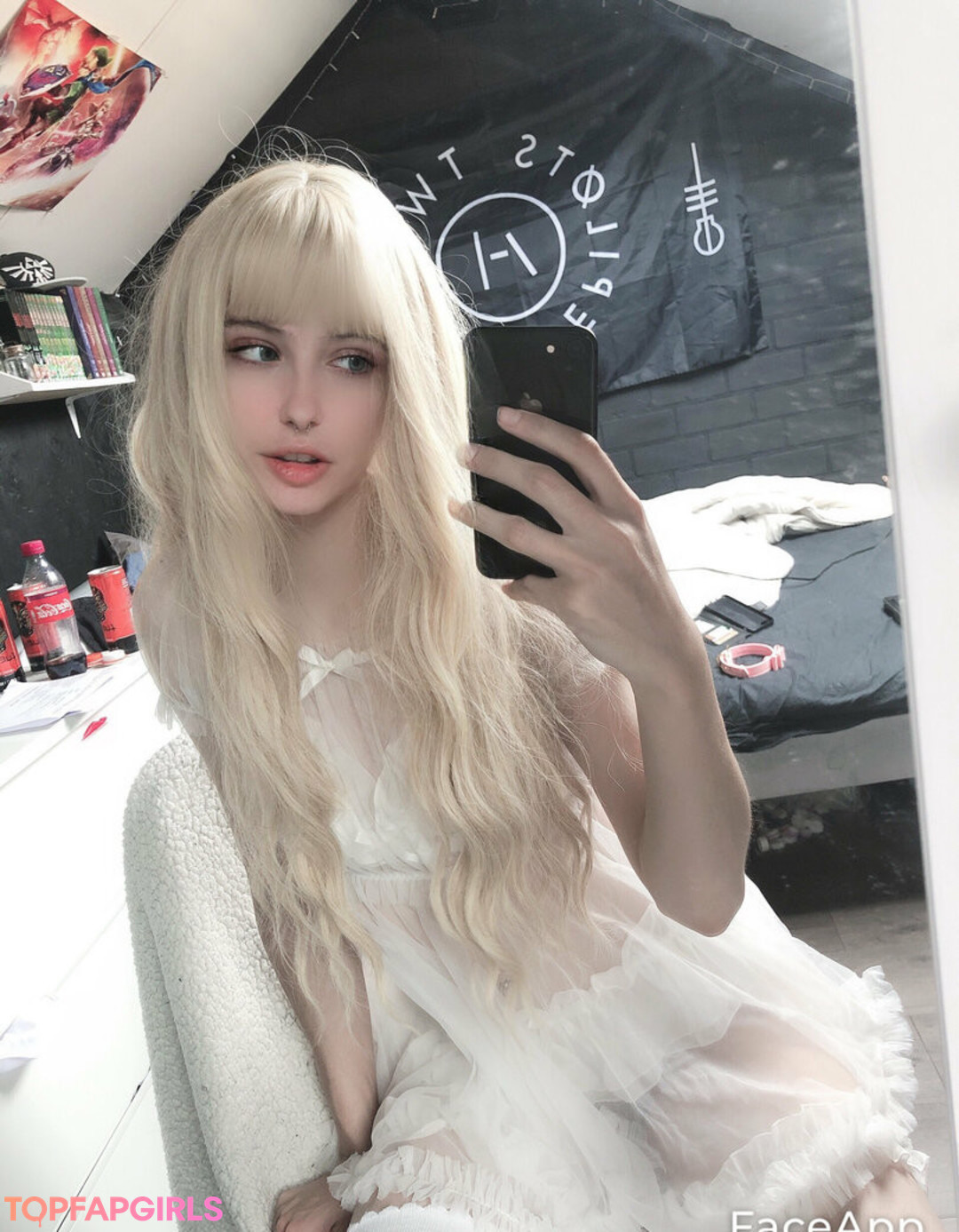 Foto desnuda filtrada de OnlyFans de Petitetwink #119 Foto desnuda filtrada de OnlyFans de Petitetwink #119