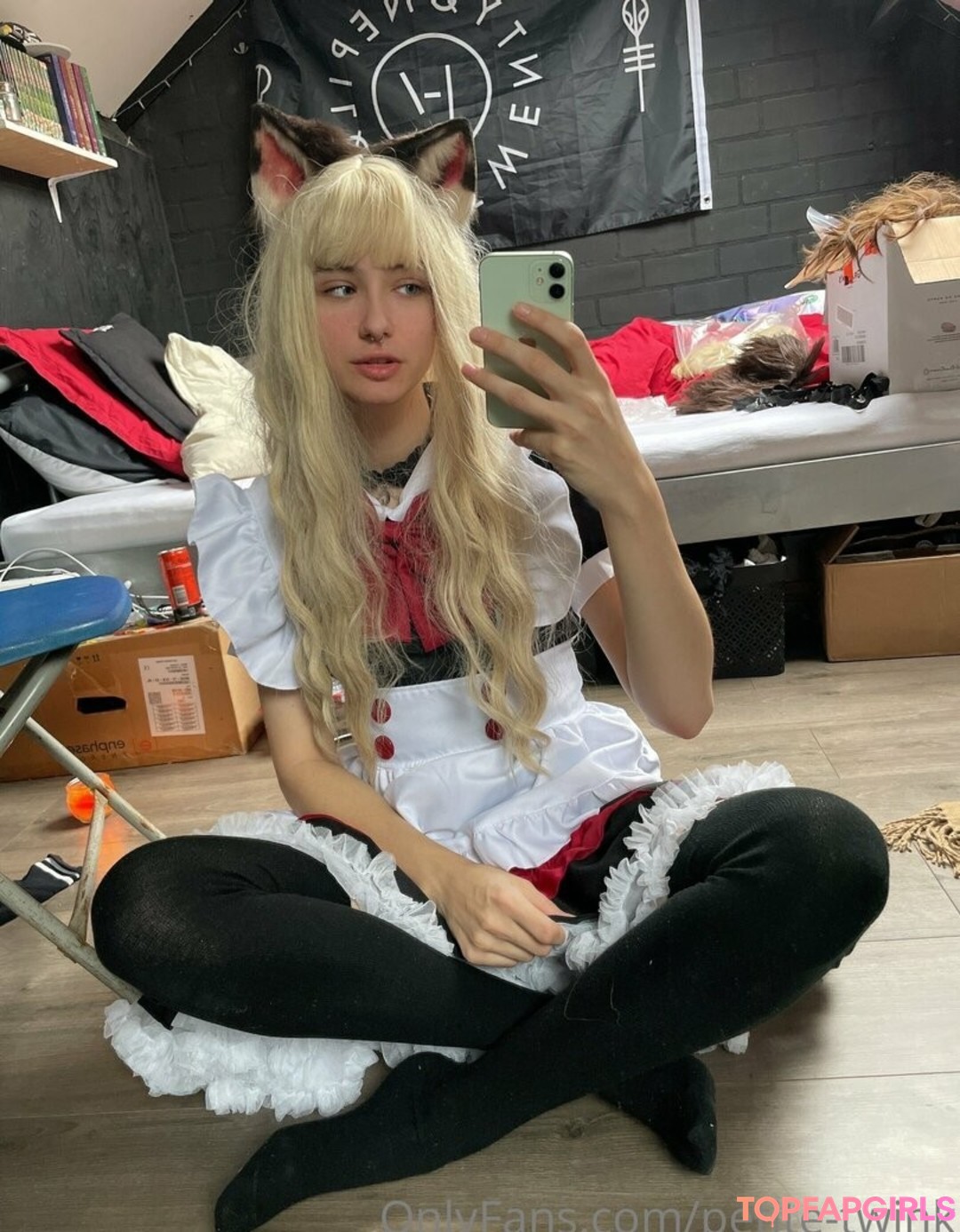 Foto desnuda filtrada de OnlyFans de Petitetwink #219 Foto desnuda filtrada de OnlyFans de Petitetwink #219