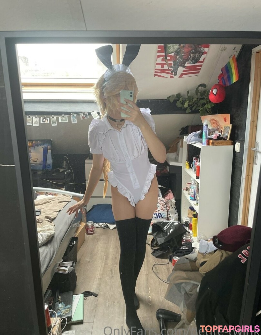 Foto desnuda filtrada de OnlyFans de Petitetwink #226 Foto desnuda filtrada de OnlyFans de Petitetwink #226