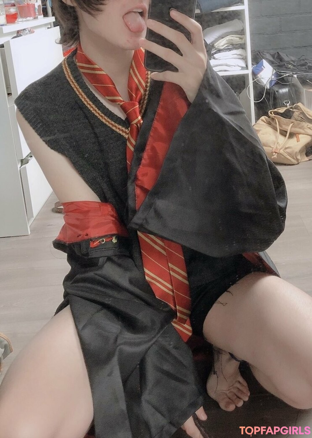 Foto desnuda filtrada de OnlyFans de Petitetwink #296 Foto desnuda filtrada de OnlyFans de Petitetwink #296