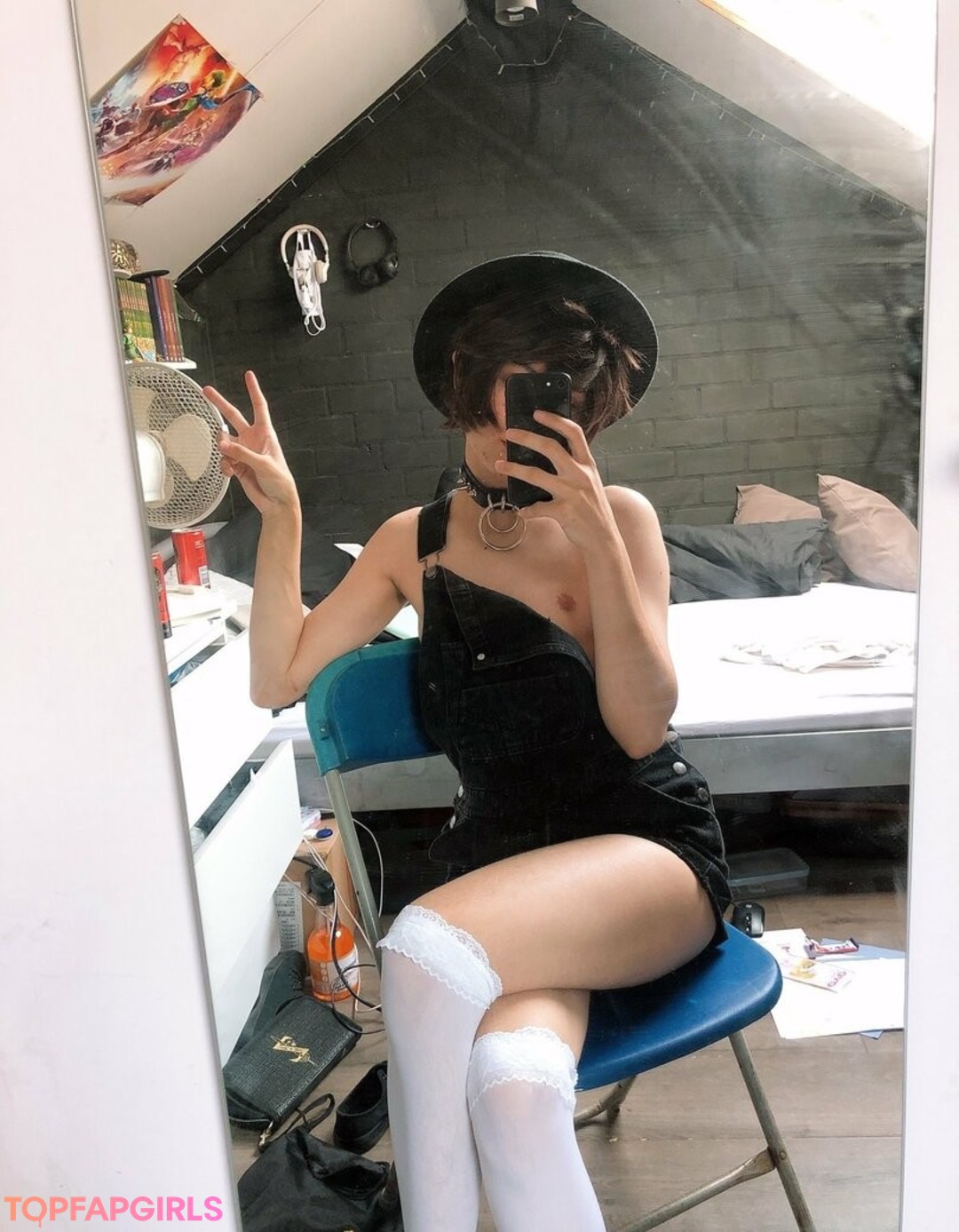 Foto desnuda filtrada de OnlyFans de Petitetwink #424 Foto desnuda filtrada de OnlyFans de Petitetwink #424