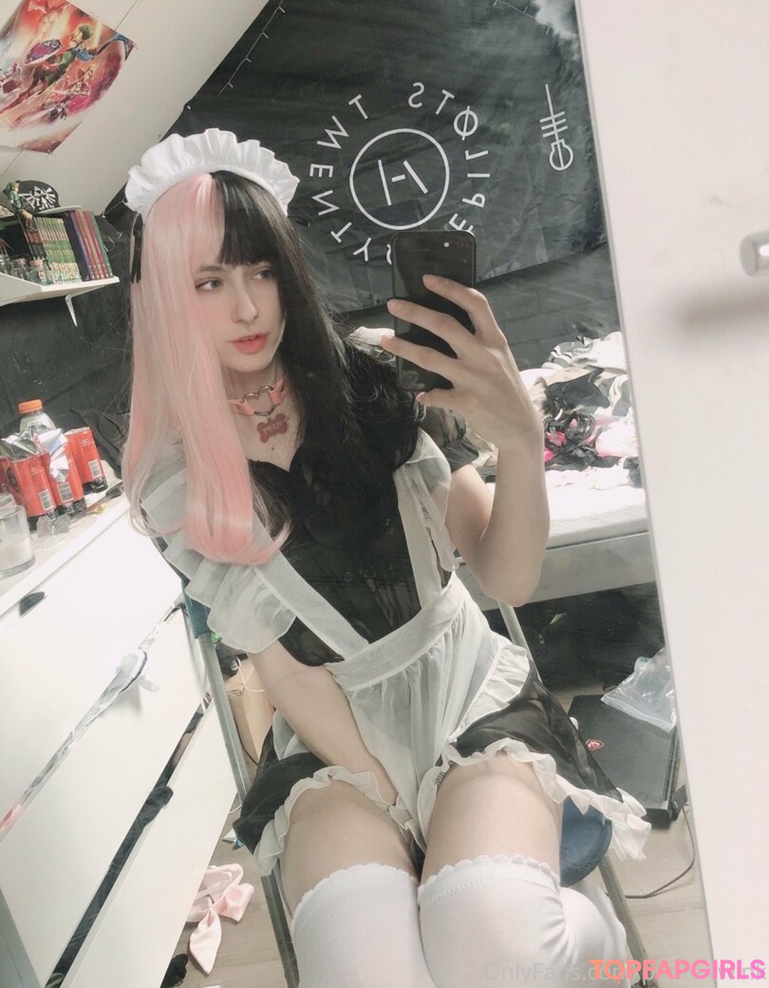Foto desnuda filtrada de OnlyFans de Petitetwink #85 Foto desnuda filtrada de OnlyFans de Petitetwink #85