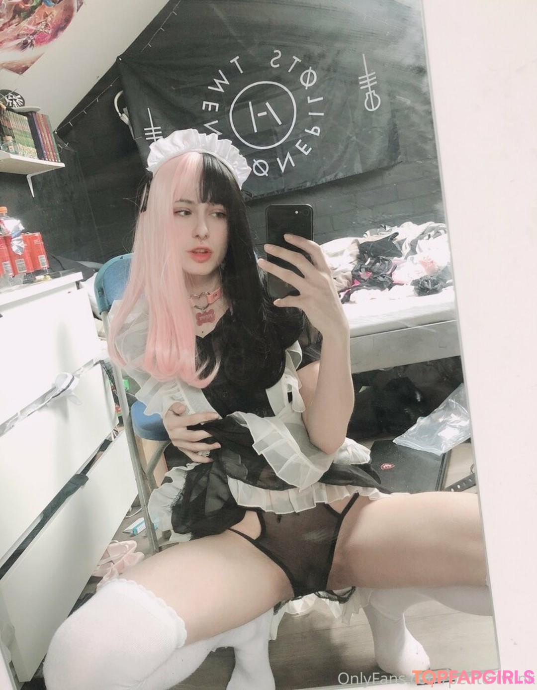 Foto desnuda filtrada de OnlyFans de Petitetwink #88 Foto desnuda filtrada de OnlyFans de Petitetwink #88