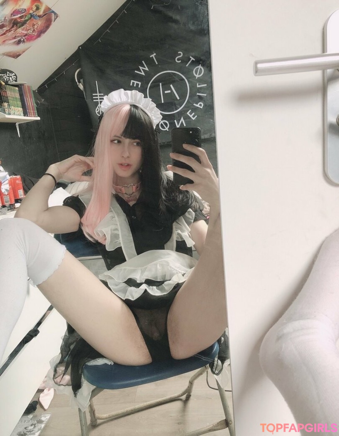 Foto desnuda filtrada de OnlyFans de Petitetwink #91 Foto desnuda filtrada de OnlyFans de Petitetwink #91