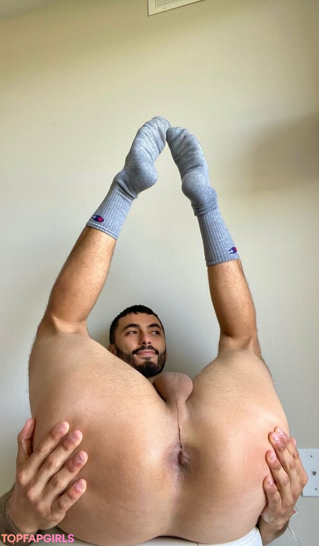 Foto desnuda filtrada de OnlyFans de Godofarches1 #196 Foto desnuda filtrada de OnlyFans de Godofarches1 #196