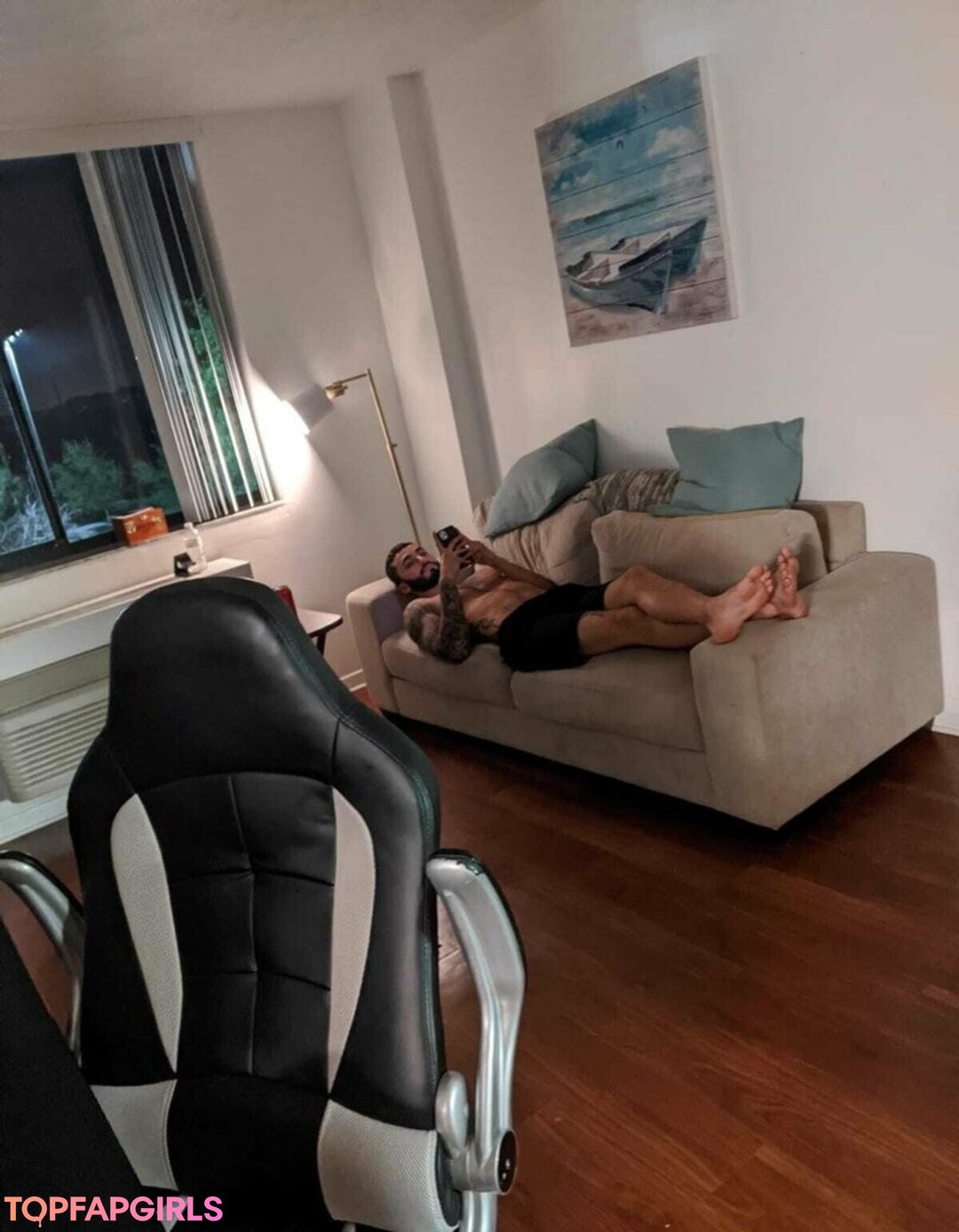 Foto desnuda filtrada de OnlyFans de Godofarches1 #245 Foto desnuda filtrada de OnlyFans de Godofarches1 #245