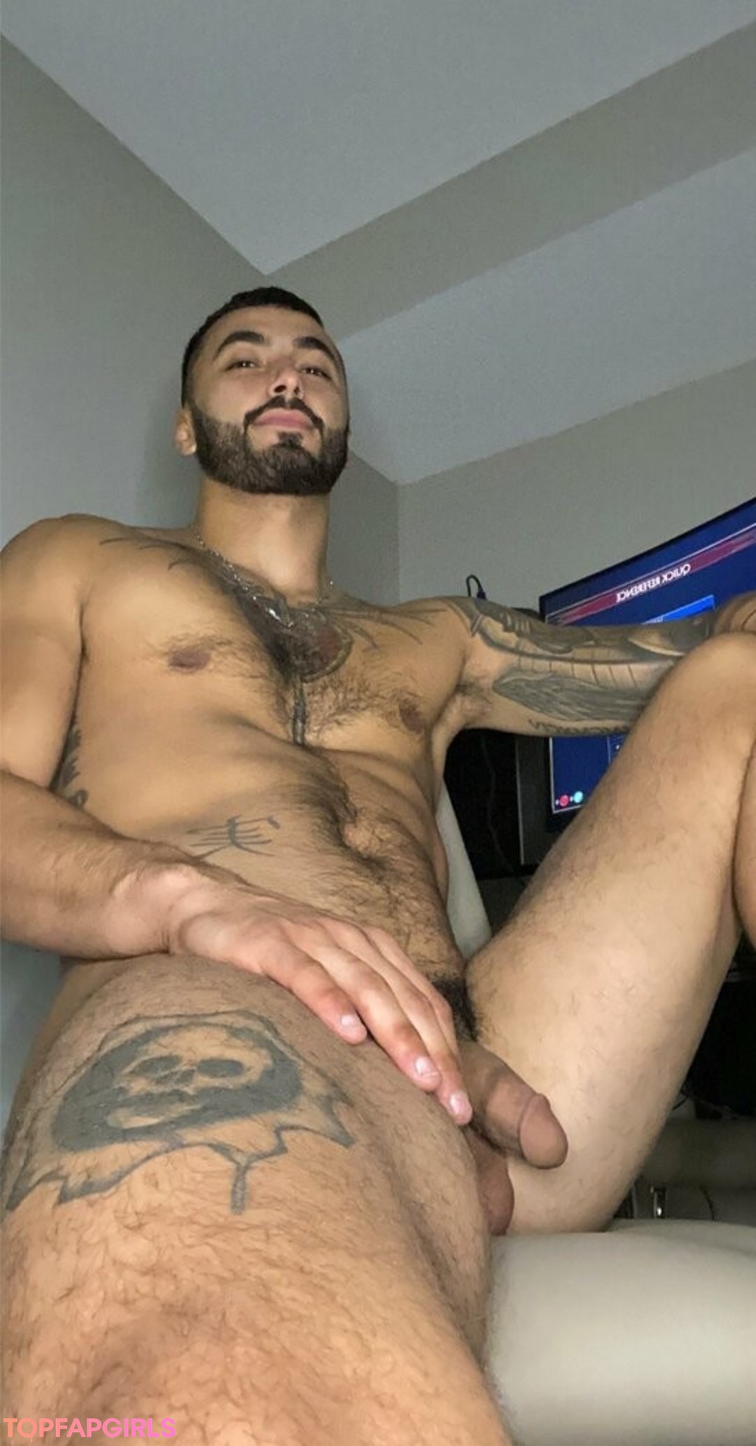 Foto desnuda filtrada de OnlyFans de Godofarches1 #377 Foto desnuda filtrada de OnlyFans de Godofarches1 #377
