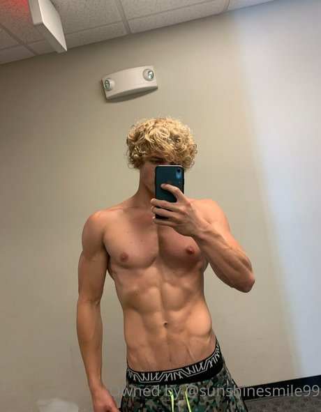 Foto desnuda filtrada de OnlyFans de Sunshynefree