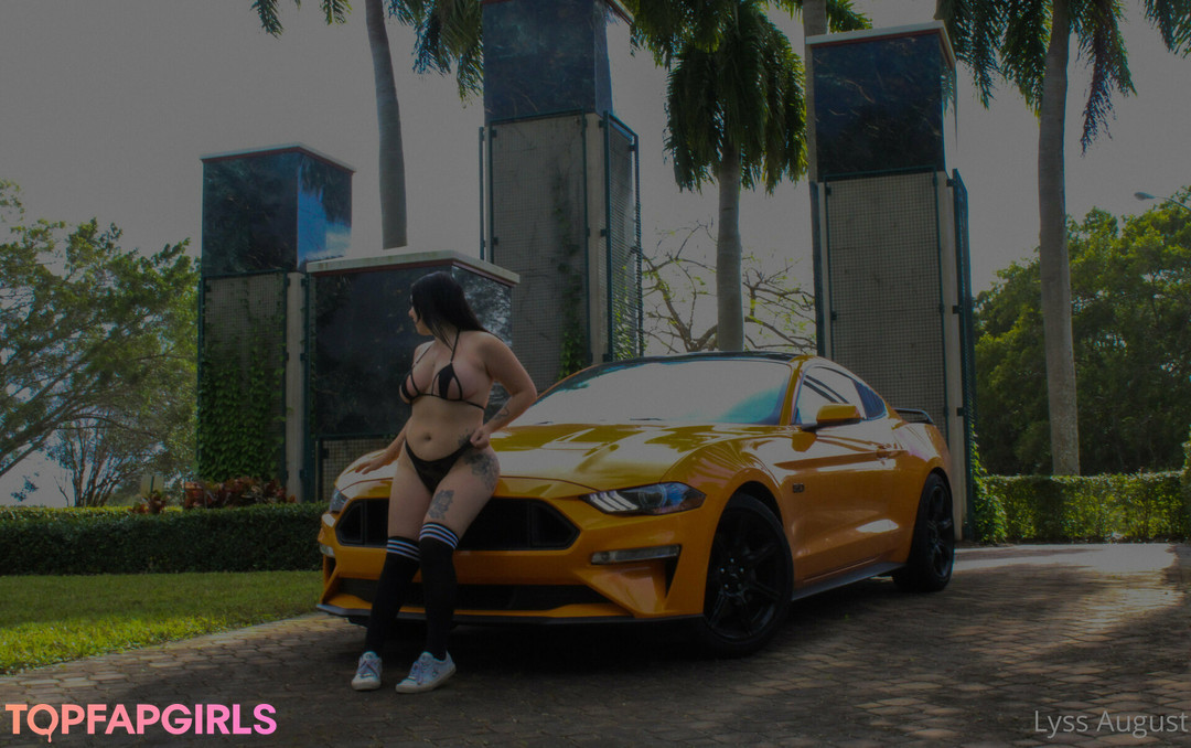 Foto desnuda filtrada de OnlyFans de Lyssaugust #162 Foto desnuda filtrada de OnlyFans de Lyssaugust #162