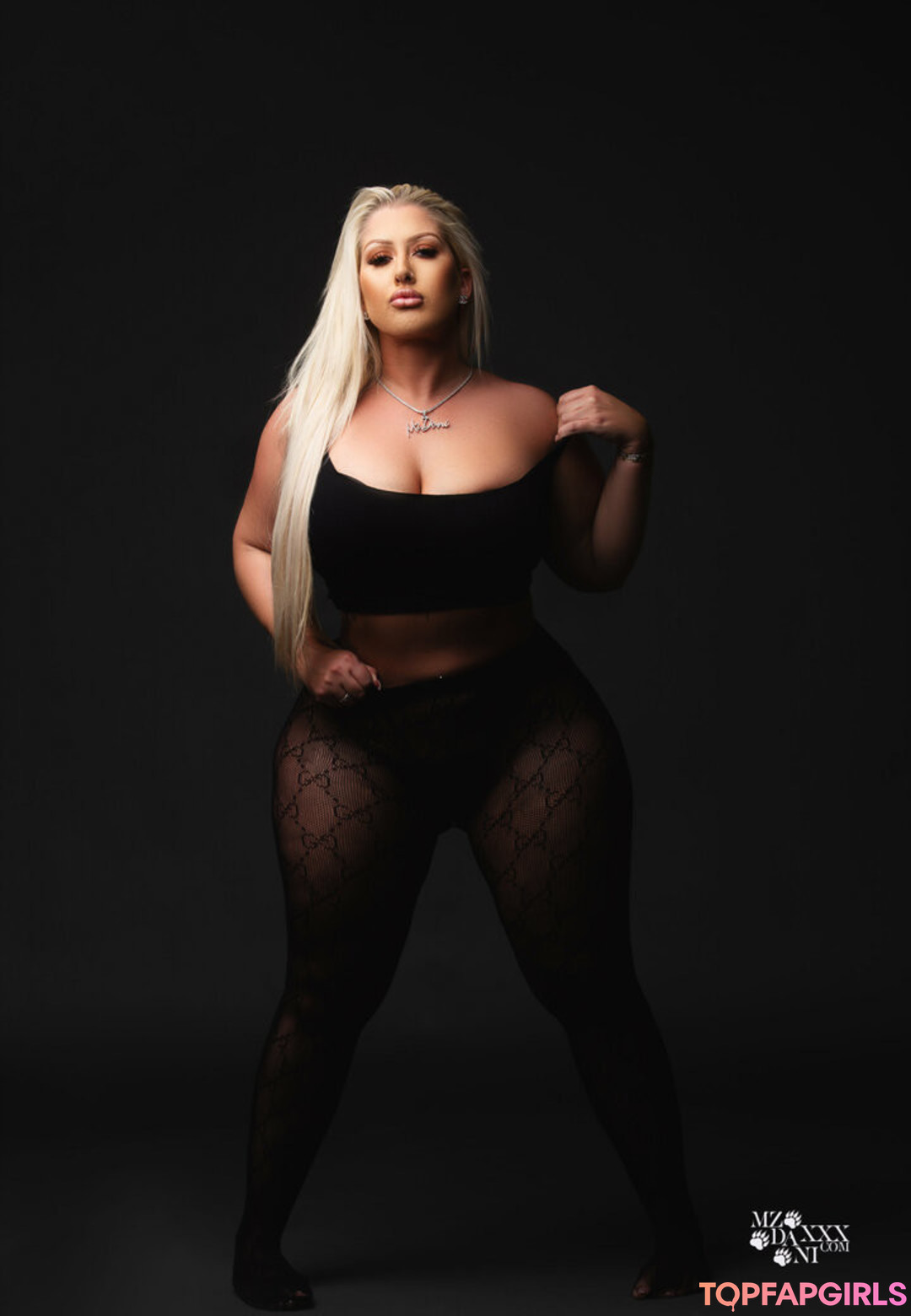 Foto desnuda filtrada de OnlyFans de Mzdanibadgirl #264 Foto desnuda filtrada de OnlyFans de Mzdanibadgirl #264