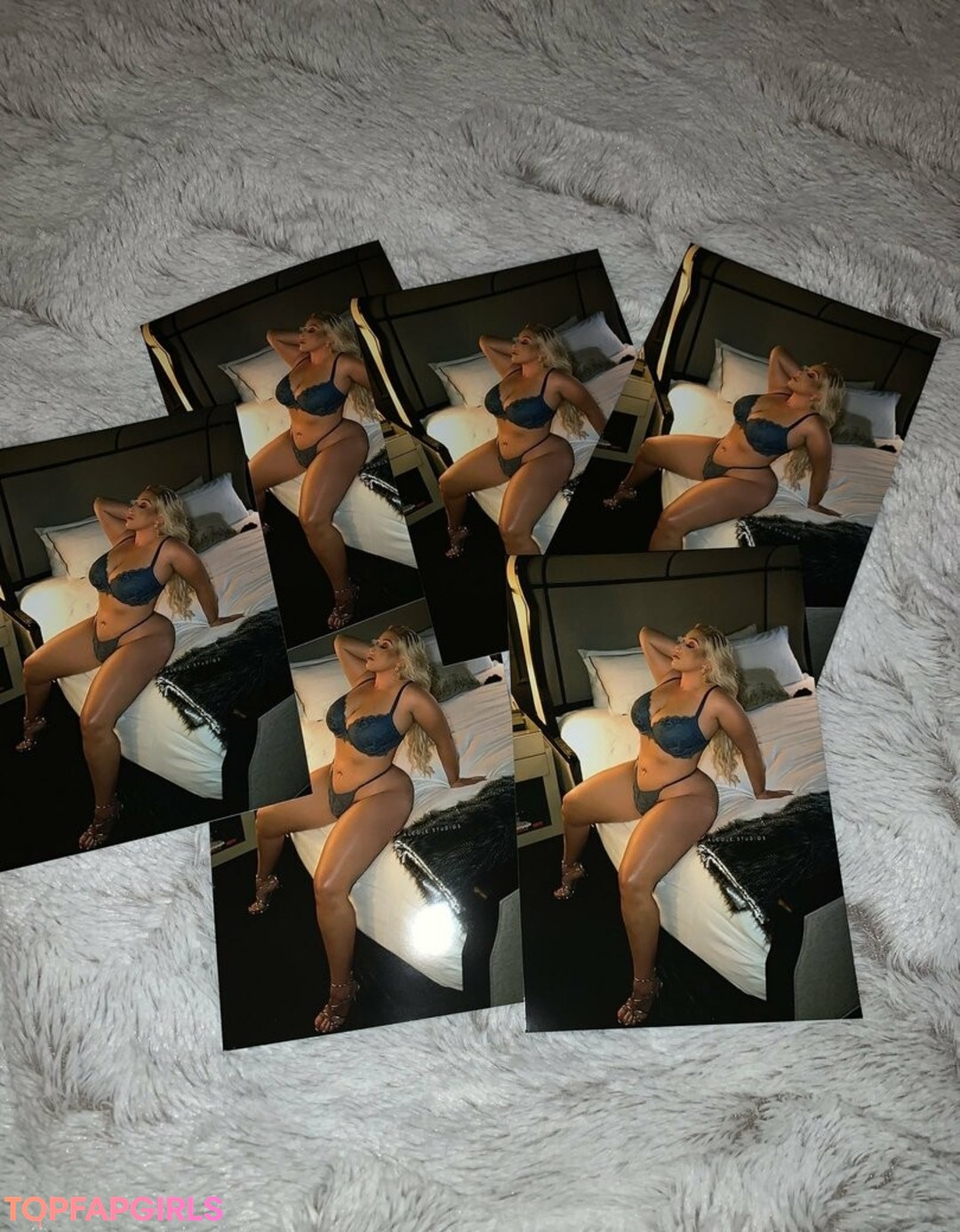 Foto desnuda filtrada de OnlyFans de Mzdanibadgirl #3 Foto desnuda filtrada de OnlyFans de Mzdanibadgirl #3