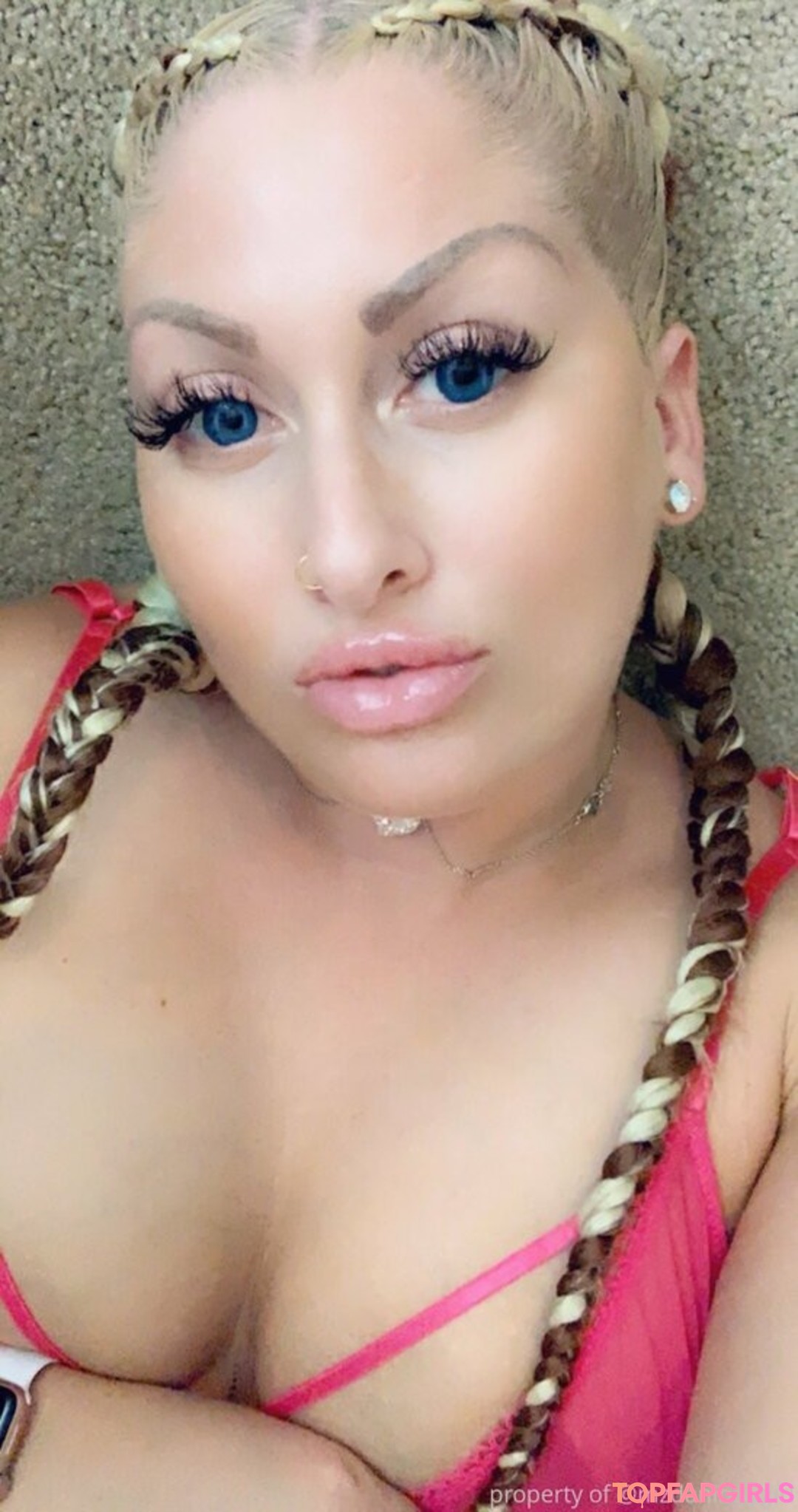 Foto desnuda filtrada de OnlyFans de Mzdanibadgirl #328 Foto desnuda filtrada de OnlyFans de Mzdanibadgirl #328