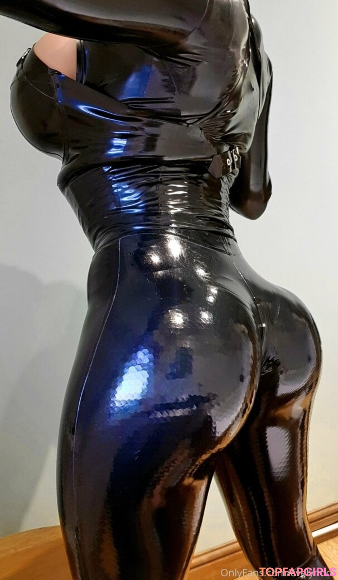 Foto desnuda filtrada de OnlyFans de Evelyndoll #116 Foto desnuda filtrada de OnlyFans de Evelyndoll #116