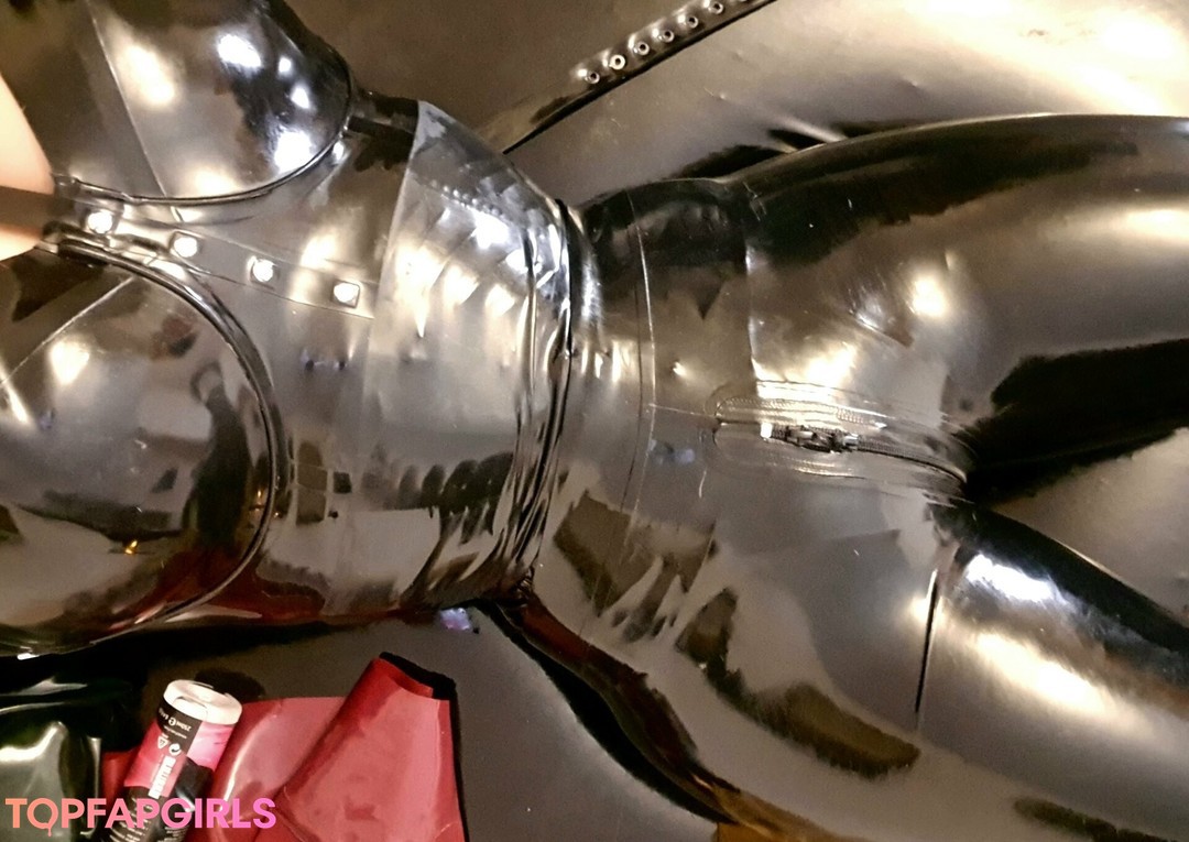 Foto desnuda filtrada de OnlyFans de Evelyndoll #117 Foto desnuda filtrada de OnlyFans de Evelyndoll #117