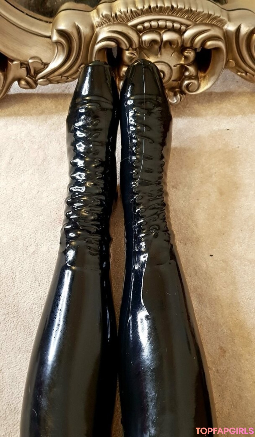 Foto desnuda filtrada de OnlyFans de Evelyndoll #118 Foto desnuda filtrada de OnlyFans de Evelyndoll #118