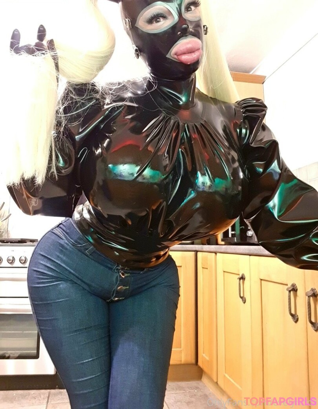 Foto desnuda filtrada de OnlyFans de Evelyndoll #183 Foto desnuda filtrada de OnlyFans de Evelyndoll #183