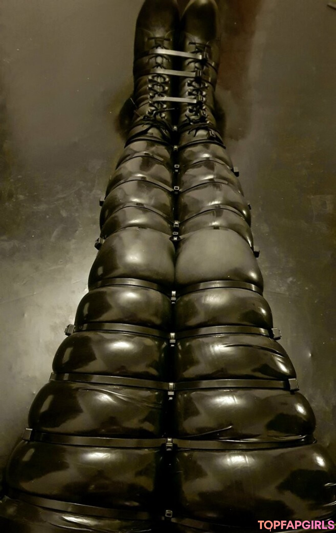 Foto desnuda filtrada de OnlyFans de Evelyndoll #450 Foto desnuda filtrada de OnlyFans de Evelyndoll #450