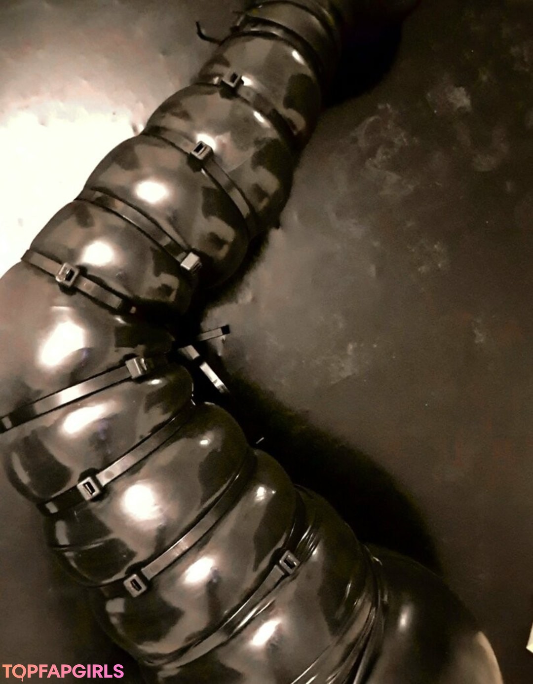 Foto desnuda filtrada de OnlyFans de Evelyndoll #457 Foto desnuda filtrada de OnlyFans de Evelyndoll #457