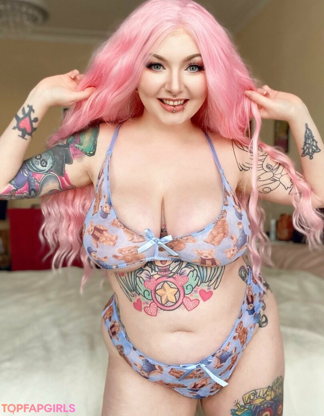 Foto desnuda filtrada de OnlyFans de Nayrusuicide #3 Foto desnuda filtrada de OnlyFans de Nayrusuicide #3