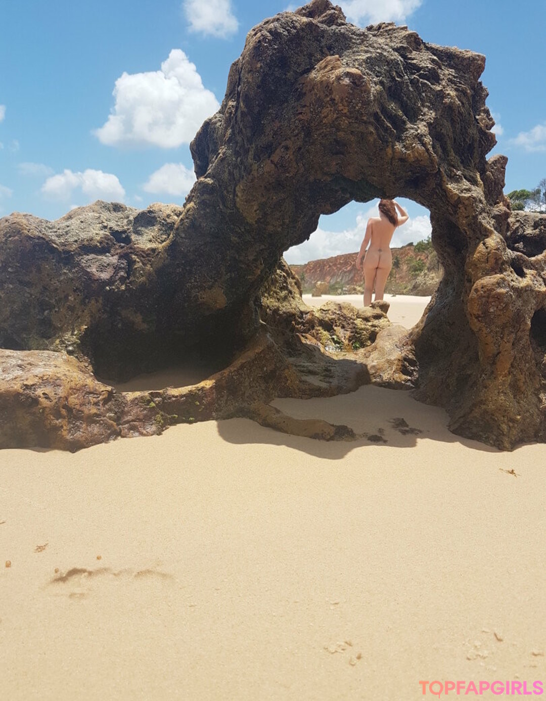 Foto desnuda filtrada de OnlyFans de Carinamoreschi #342 Foto desnuda filtrada de OnlyFans de Carinamoreschi #342