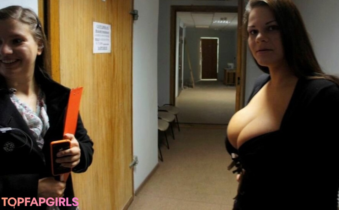 Foto desnuda filtrada de OnlyFans de Maria Von Zarring #24 Foto desnuda filtrada de OnlyFans de Maria Von Zarring #24