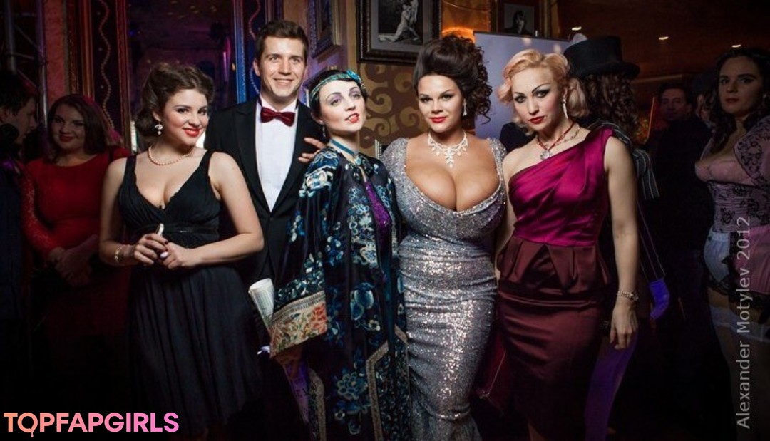 Foto desnuda filtrada de OnlyFans de Maria Von Zarring #246 Foto desnuda filtrada de OnlyFans de Maria Von Zarring #246