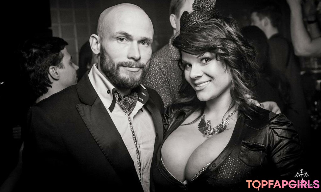 Foto desnuda filtrada de OnlyFans de Maria Von Zarring #280 Foto desnuda filtrada de OnlyFans de Maria Von Zarring #280