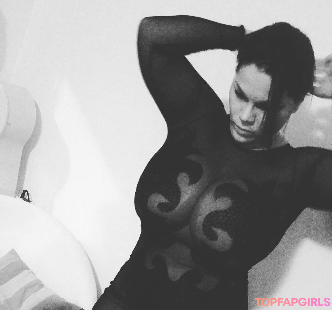 Foto desnuda filtrada de OnlyFans de Maria Von Zarring #324 Foto desnuda filtrada de OnlyFans de Maria Von Zarring #324