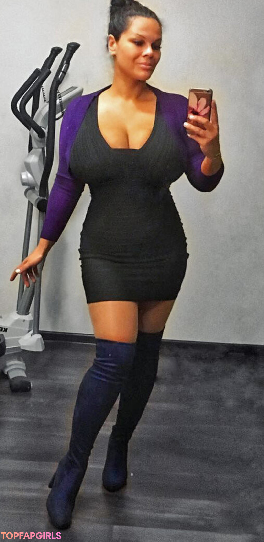 Foto desnuda filtrada de OnlyFans de Maria Von Zarring #367 Foto desnuda filtrada de OnlyFans de Maria Von Zarring #367