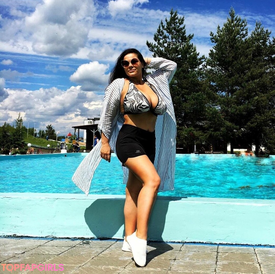 Foto desnuda filtrada de OnlyFans de Maria Von Zarring #385 Foto desnuda filtrada de OnlyFans de Maria Von Zarring #385