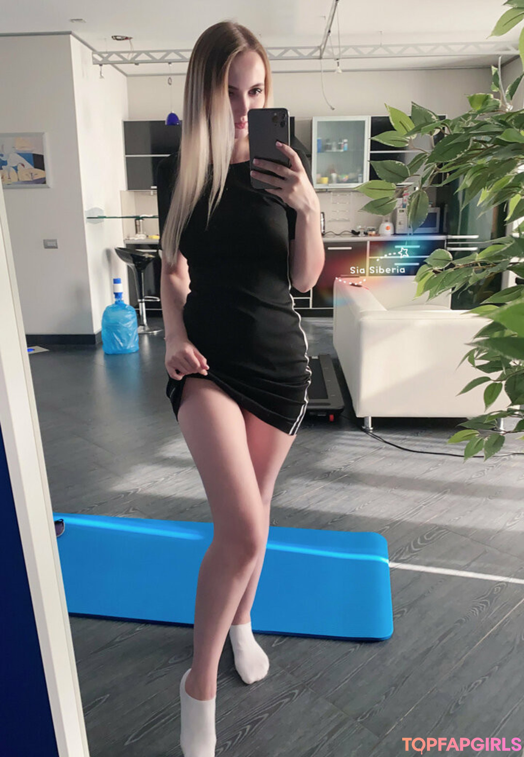 Foto desnuda filtrada de OnlyFans de Siasiberiavip #50 Foto desnuda filtrada de OnlyFans de Siasiberiavip #50