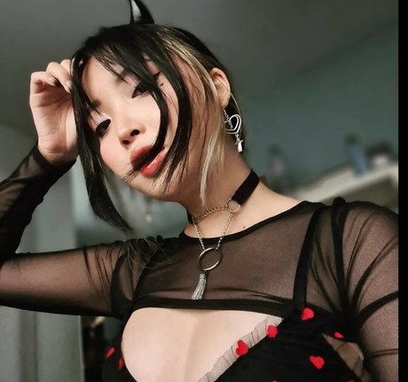 Foto desnuda filtrada de OnlyFans de Tsukimicat
