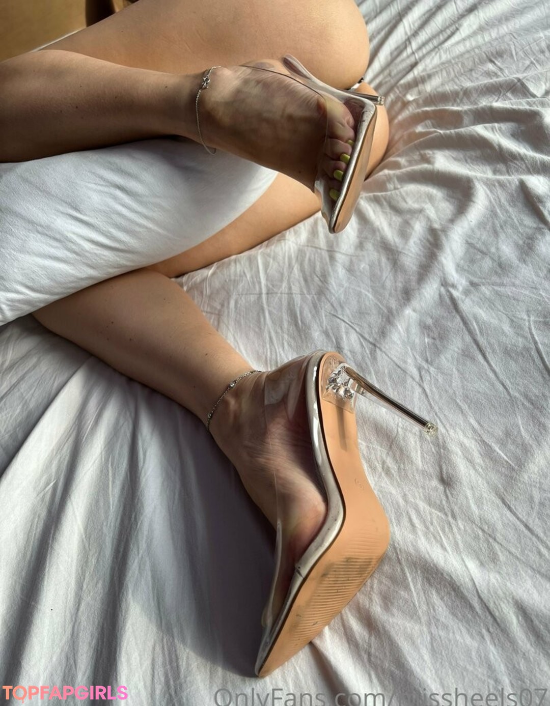 Foto desnuda filtrada de OnlyFans de Missheels07 #129 Foto desnuda filtrada de OnlyFans de Missheels07 #129