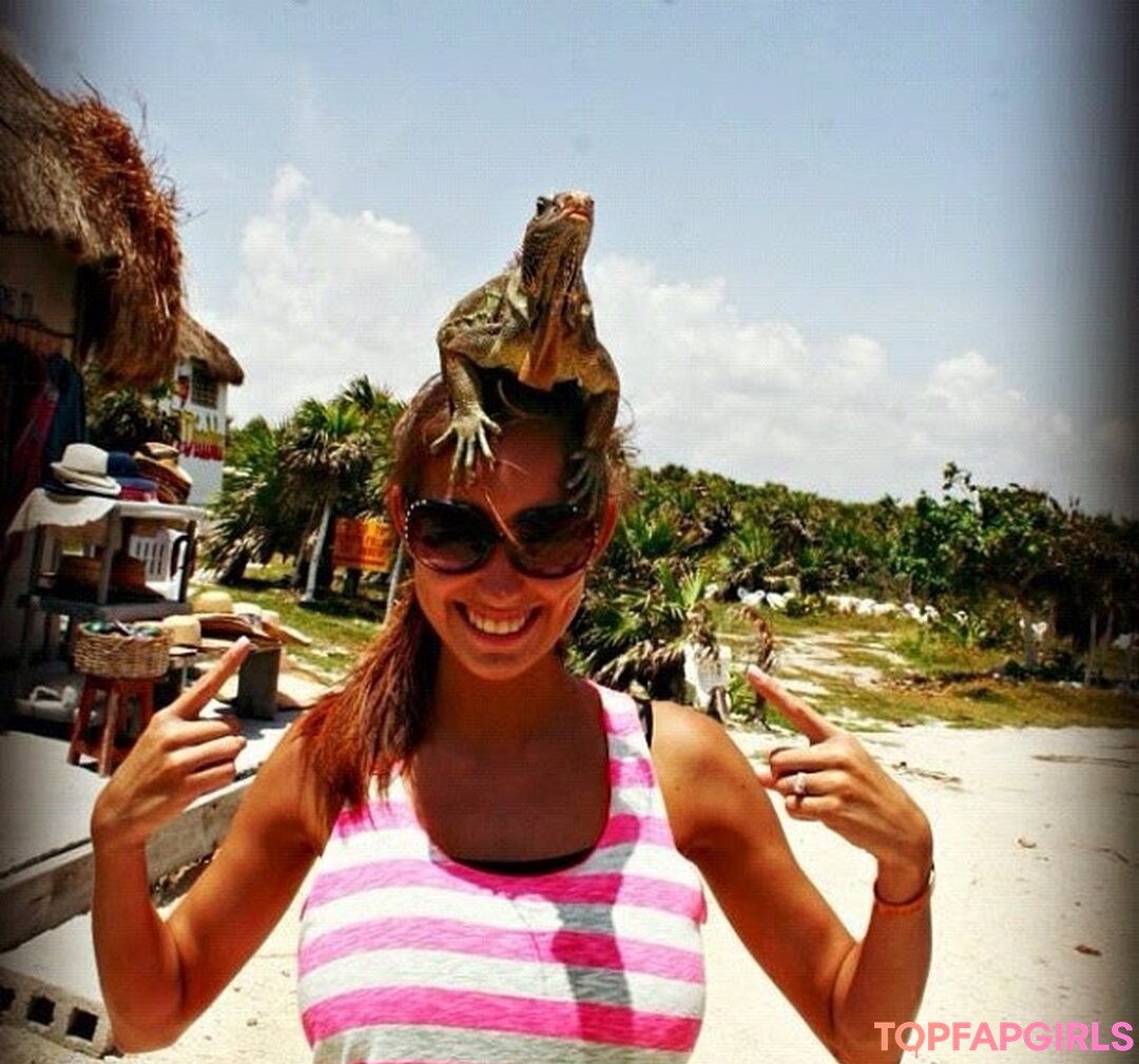 Foto desnuda filtrada de OnlyFans de Amanda Thompson #229 Foto desnuda filtrada de OnlyFans de Amanda Thompson #229