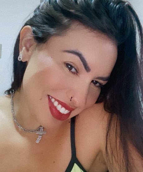 Pamela Libras