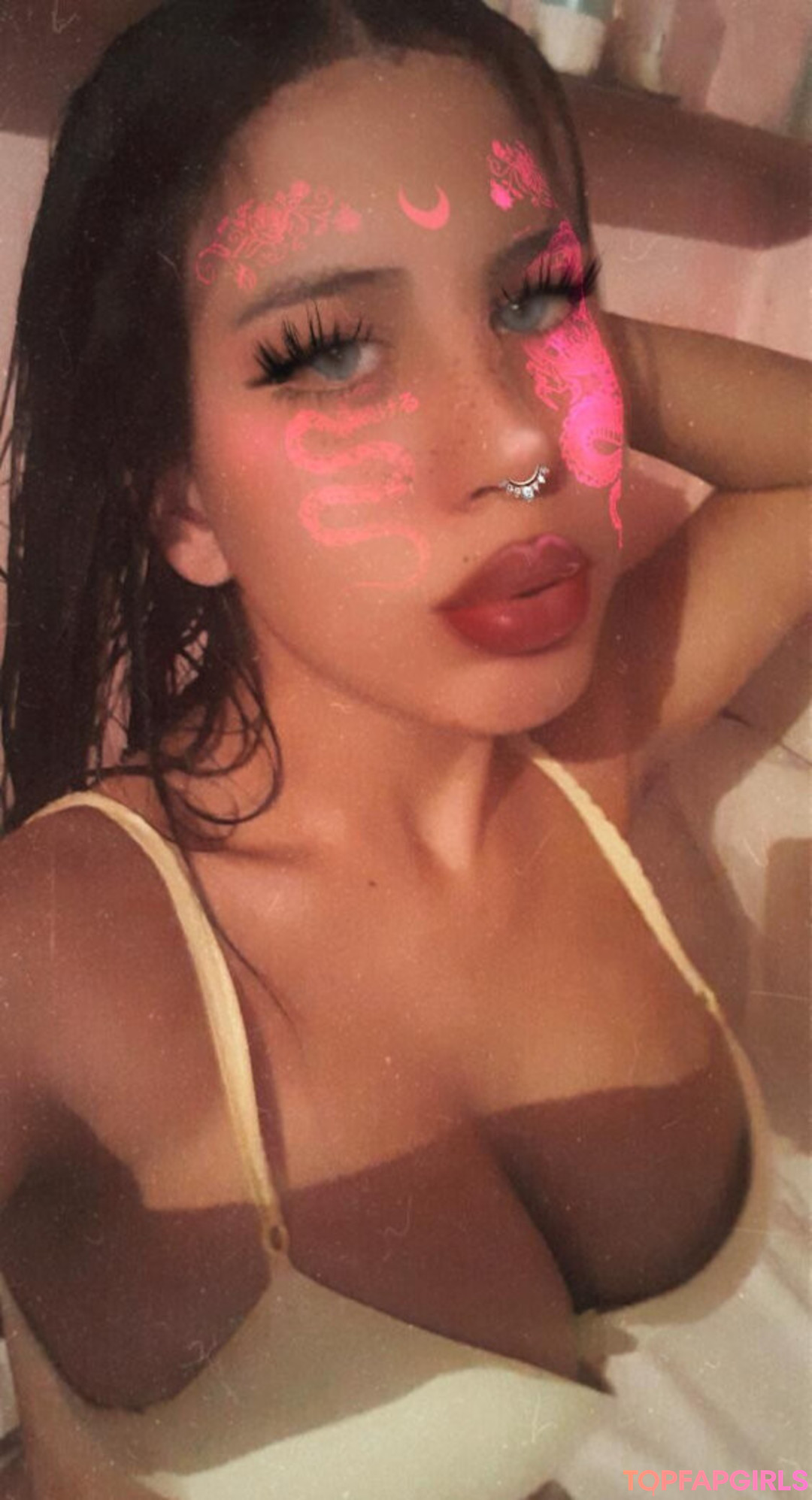 Foto desnuda filtrada de OnlyFans de Sofiaaleggree #215 Foto desnuda filtrada de OnlyFans de Sofiaaleggree #215